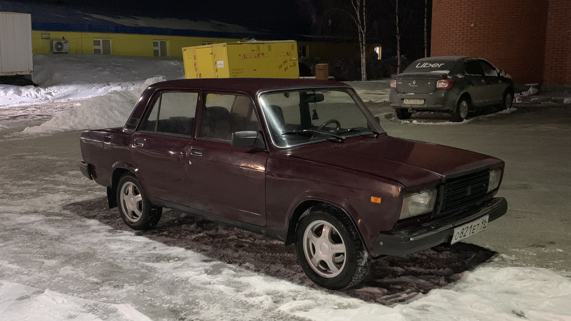 Lada 21073 1.5 бензиновый 2006 | Малиновая Лада на DRIVE2