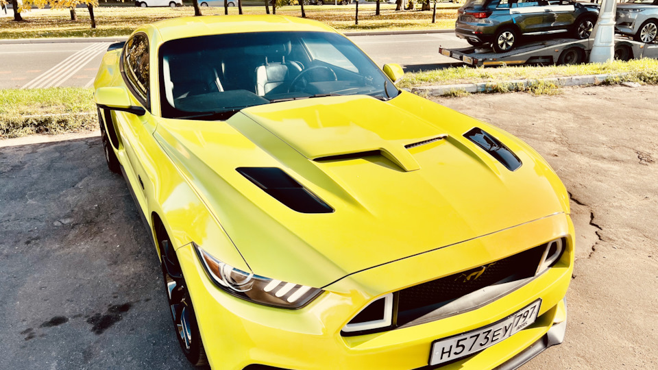 Ford Mustang (6G) 5.0 бензиновый 2015 | Желтая молния на DRIVE2