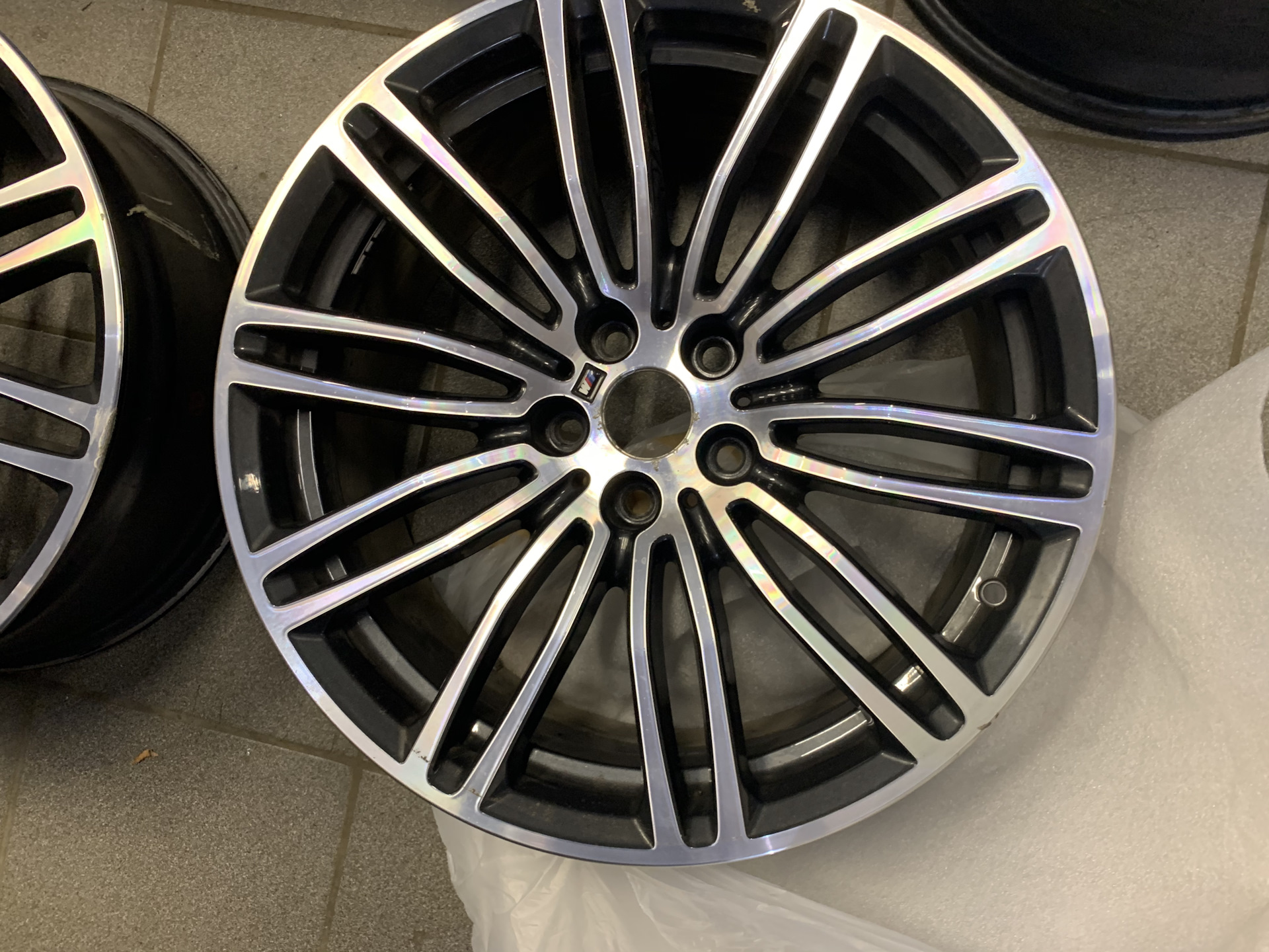 Покраска 664m в алюмахром — BMW 5 series (G30), 2 л, 2020 года ...