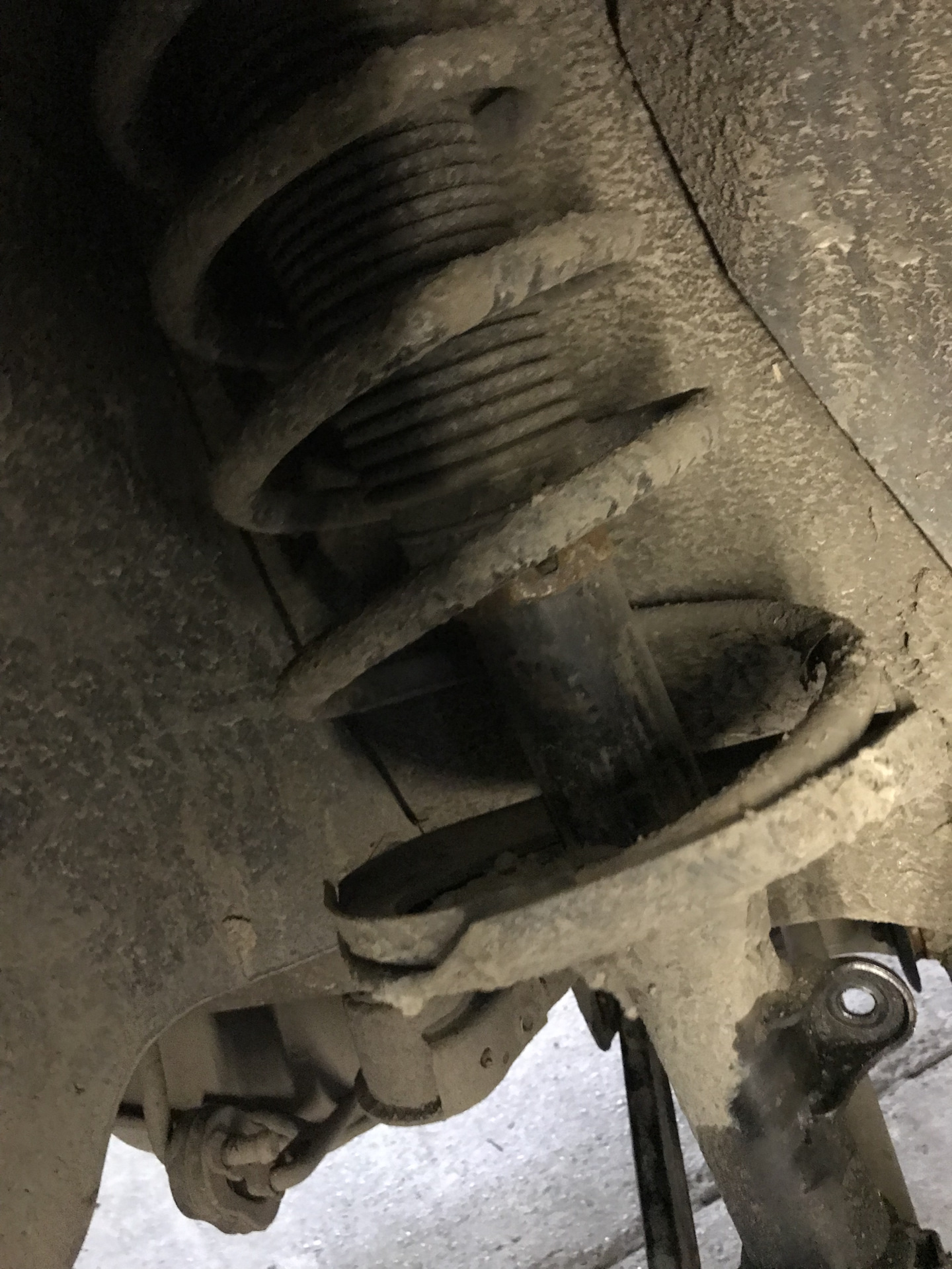 Установка полиуретана — Hyundai Tucson (JM), 2 л, 2010 года | тюнинг ...