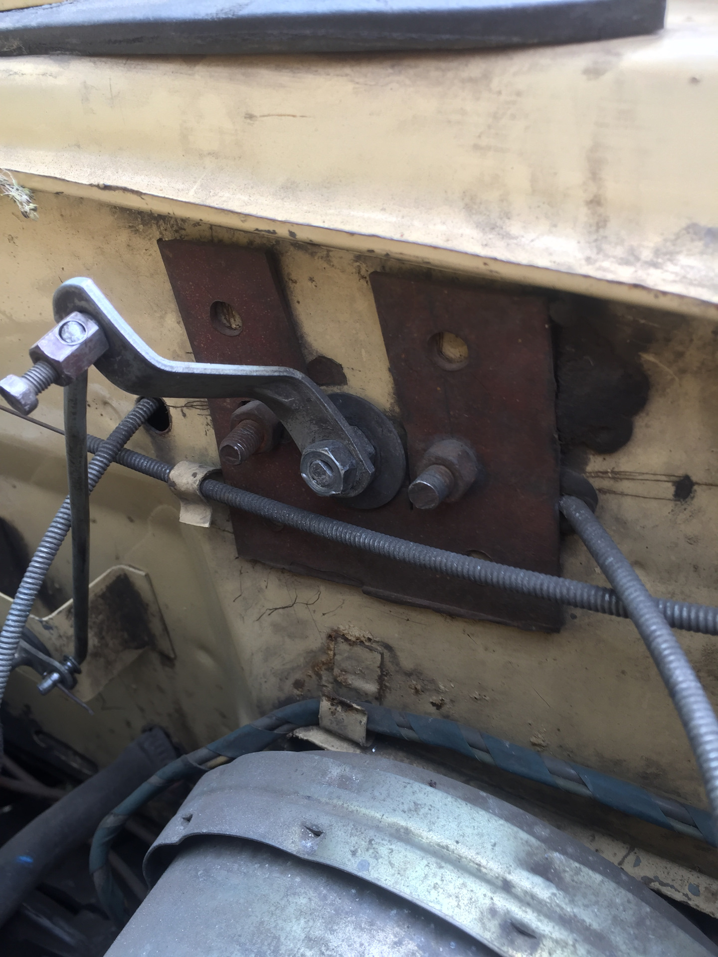 Педаль газа москвич 2140. Трос газа на москвич 412. Педали москвич 412. Москвич 2141 педали. Педаль газа москвич 412.