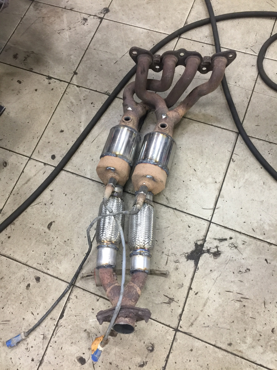 Замена гофры и удаление катализаторов + прошивка Ledokol — Ford Focus ...