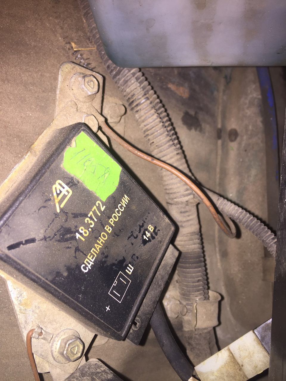 Мерцание света — ГАЗ 31105, 2,4 л., 2008 года | просто так | DRIVE2