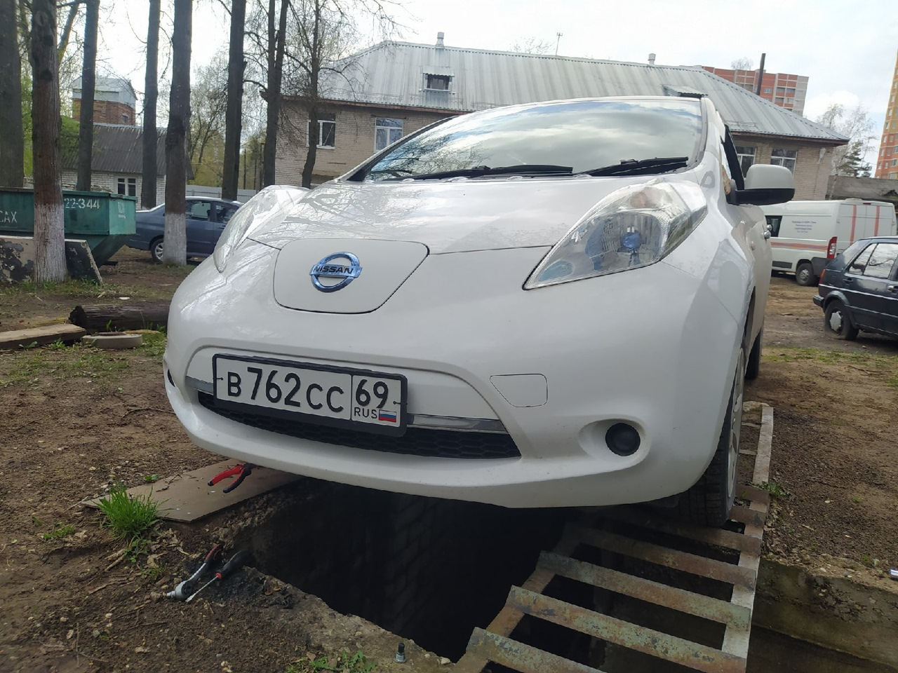 Замена масла в редукторе 🛢 — Nissan Leaf (1G), 2013 года | плановое ТО |  DRIVE2