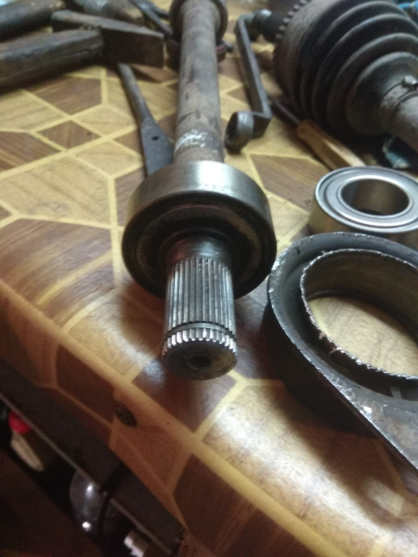 4. подвесной подшипник привода форд фокус 2. подшипник подвесной переднего правого приводного вала мазда 6. замена подшипников приводных валов. подшипник приводного вала sem639b.