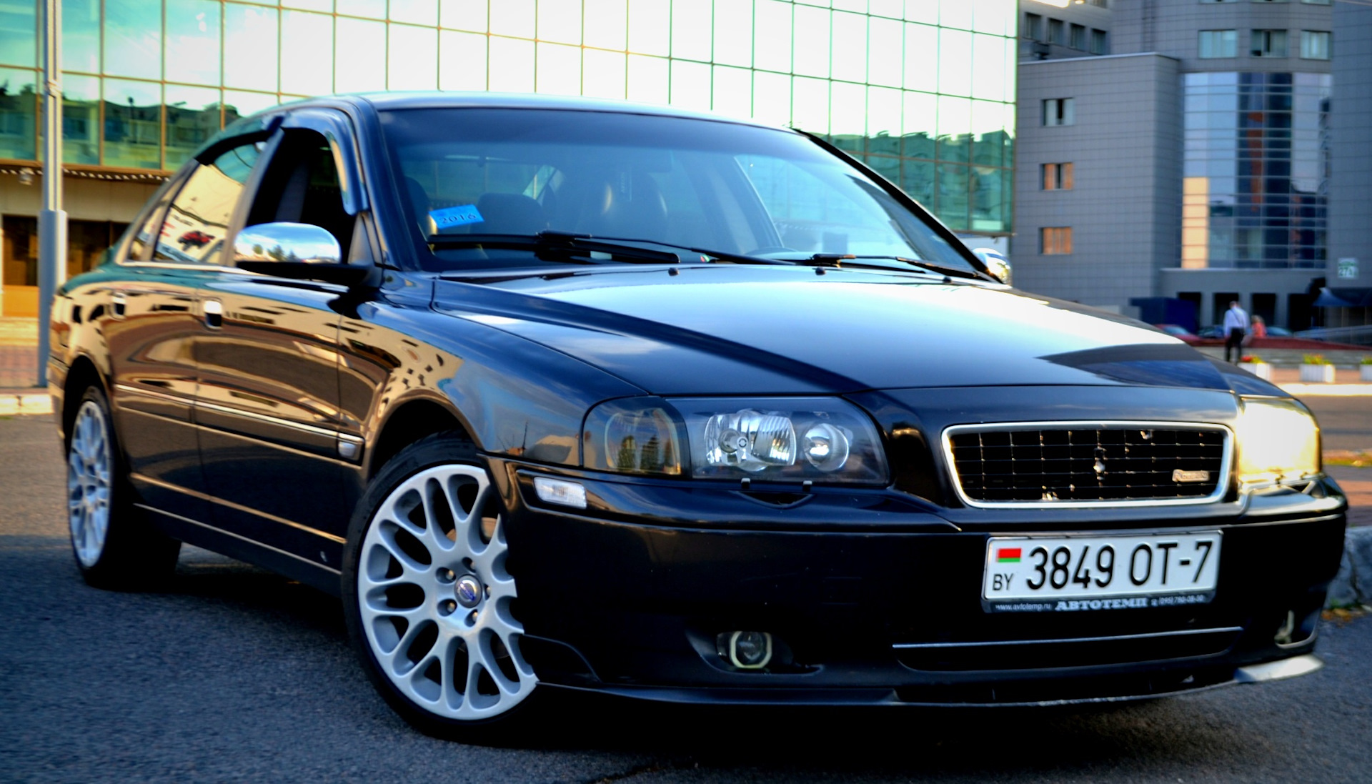 Volvo s70 фото