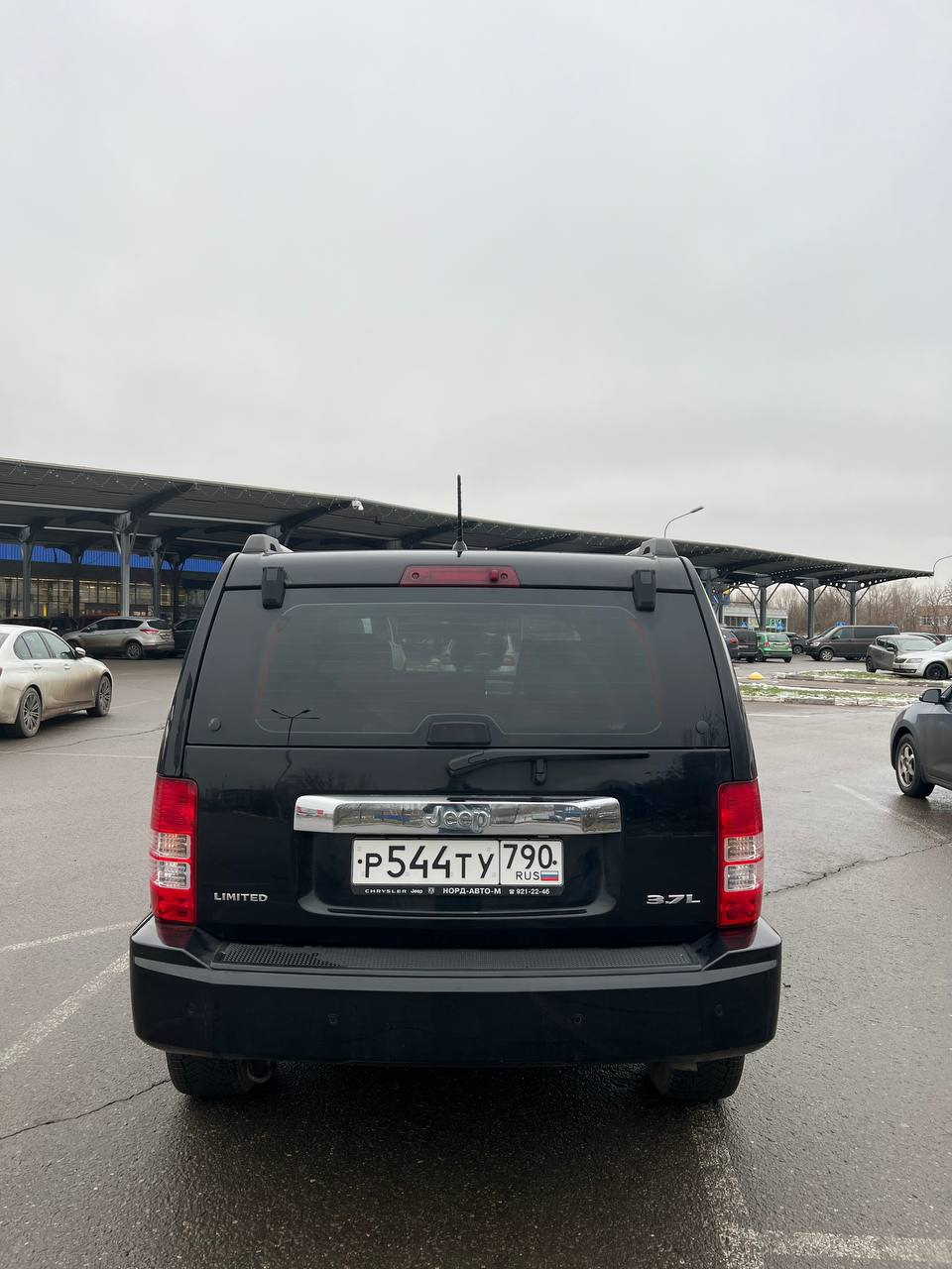 Фото в бортжурнале Jeep Cherokee (KK)