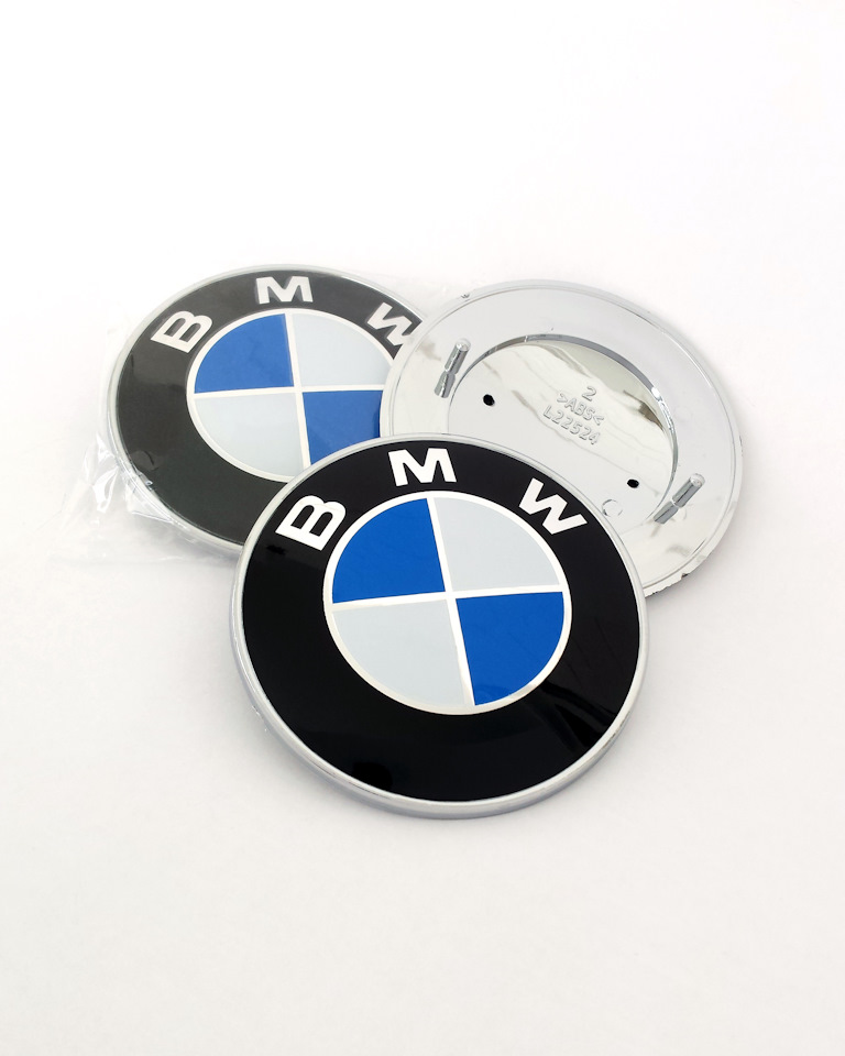 Эмблема на багажник бмв. BMW e46 Compact эмблема багажника. Матиз со значком БМВ. Размер эмблемы на багажнике BMW e53. Эмблема на крышку багажника е46 Compakt.