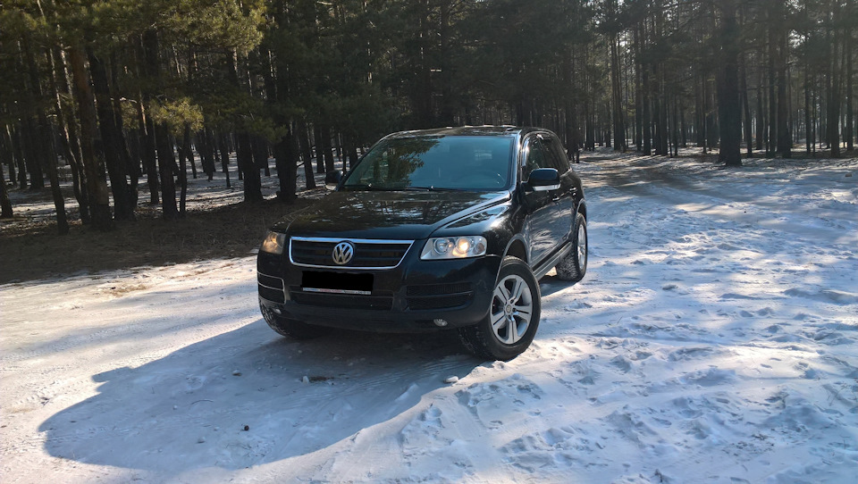 вот он красавец позирует после ремонта )) — Volkswagen Touareg (1G)