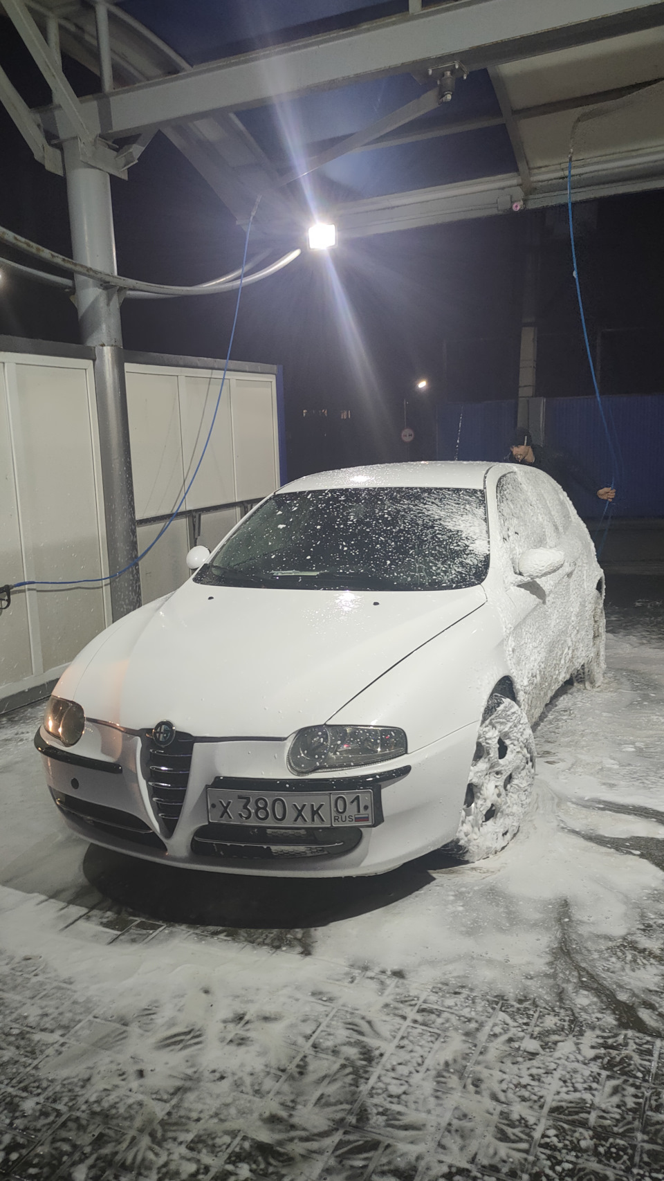 Прячу свою машину по чужим дворам! — Alfa Romeo 147, 1,6 л, 2001 года |  электроника | DRIVE2