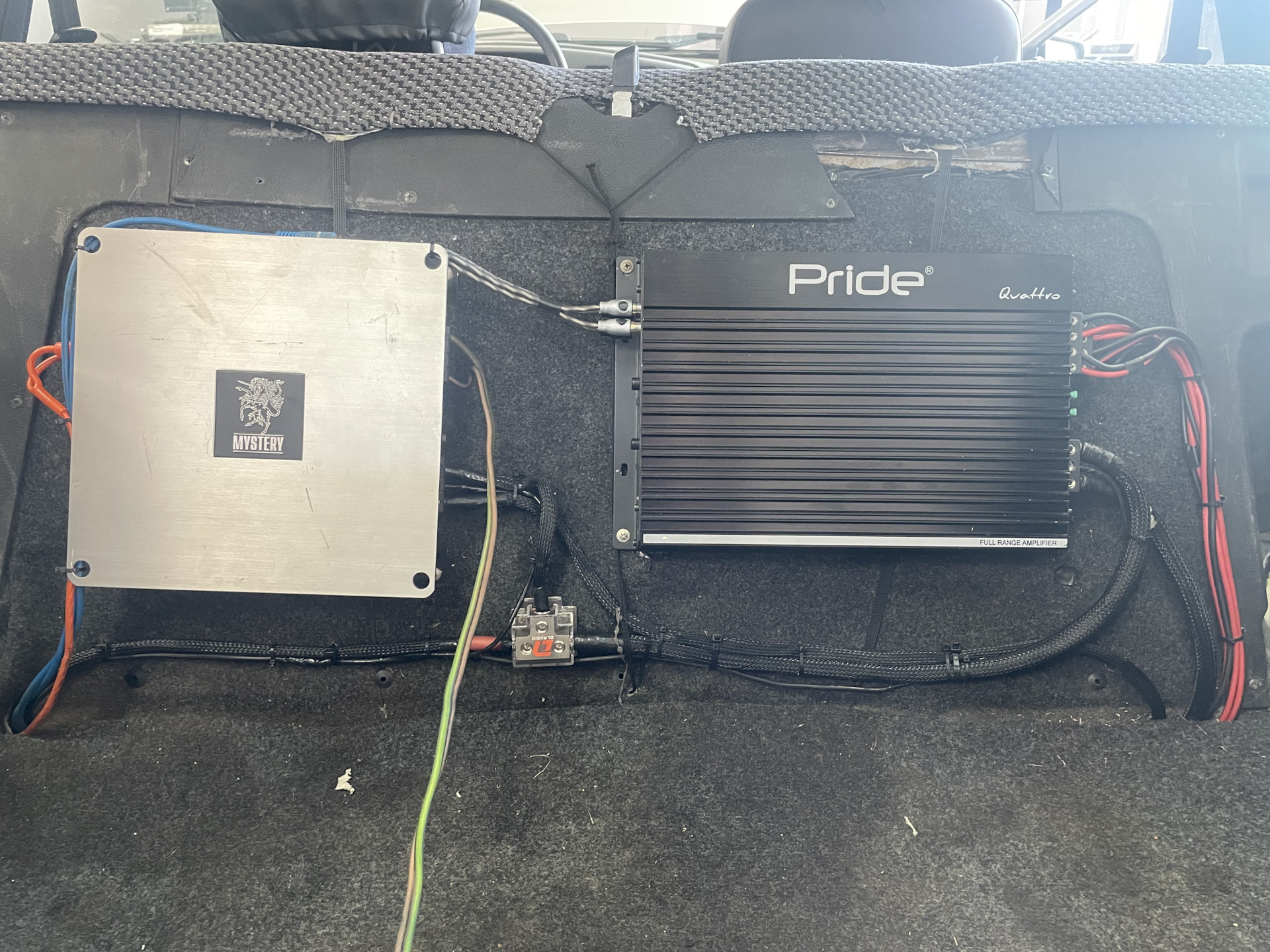 Музыка нас свзала — Lada 2113, 1,6 л, 2008 года | своими руками | DRIVE2