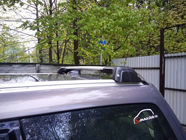 Вид сбоку, как туареговский спойлер :) — Ford Galaxy (Mk III)