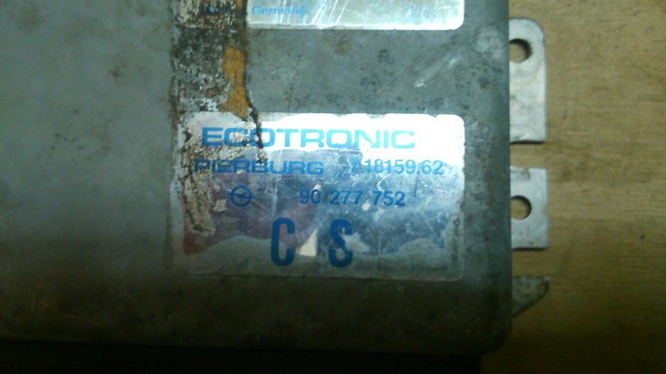 Замена тормозных колодок и тормозной жидкости + подтяжка ручного ...