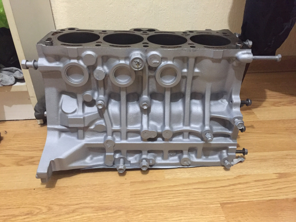 Вопрос! Чем покрасить клапанную крышку?) Шатуны, клапан ввт, блок ...