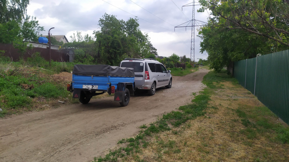 Новый (старый) помощник у Ларгуса — прицеп КМЗ 8136 — Lada Ларгус, 1,6 ...