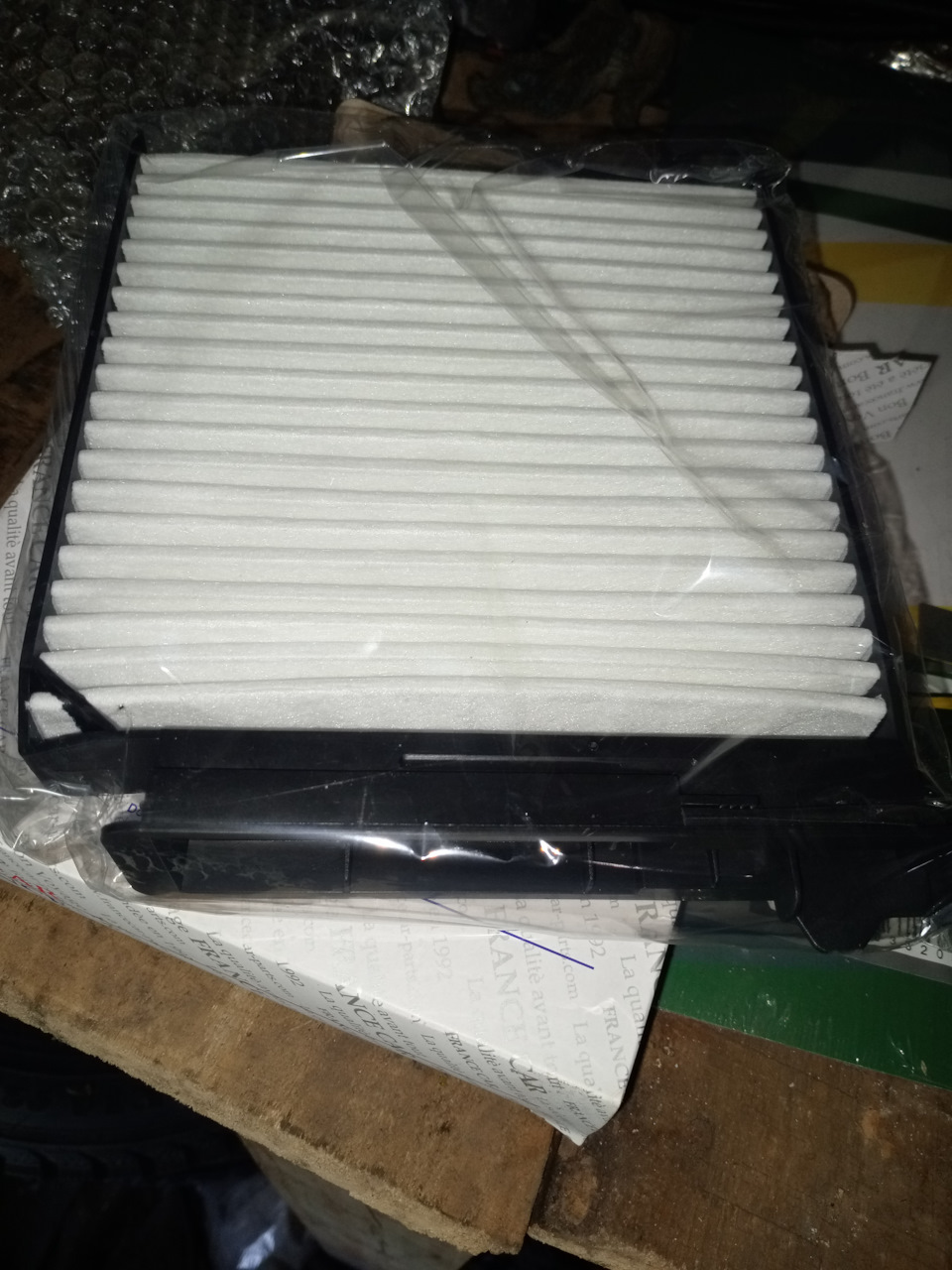 салонный фильтр — Renault Logan (1G), 1,4 л, 2007 года | плановое ТО ...