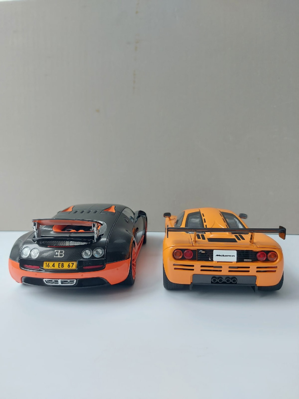 BUGATTI VEYRON SUPER SPORT WORLD RECORD(BLACK/ORANGE SKIRTS)(LIMITED  EDITION OF 1,000 PCS WORLDWIDE) — Сообщество «Масштабные Модели» на DRIVE2