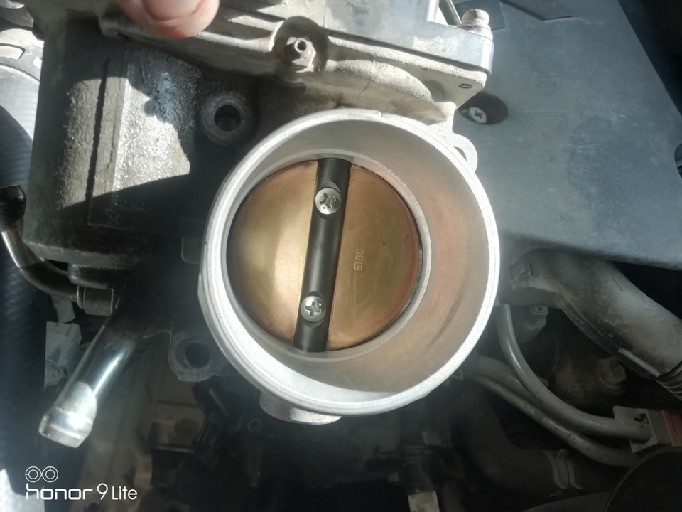 Датчик положения кузова и чистка дроссельной заслонки — Mitsubishi ...