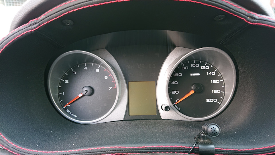 Масло гранта спорт. Спорт тахометры на гранту.