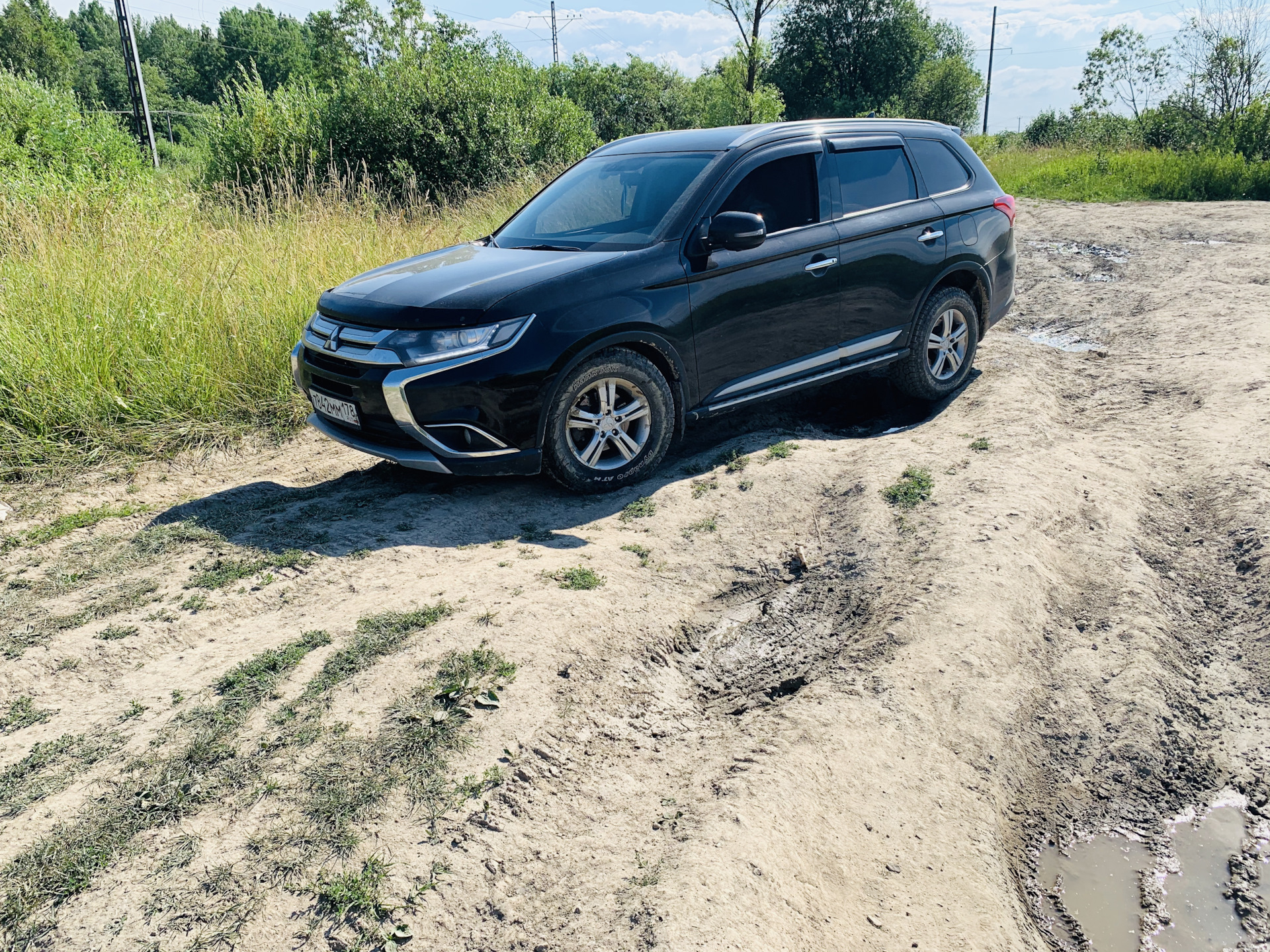 Поездка на Тосненский водопад. — Mitsubishi Outlander (3G), 2 л, 2015 года  | путешествие | DRIVE2