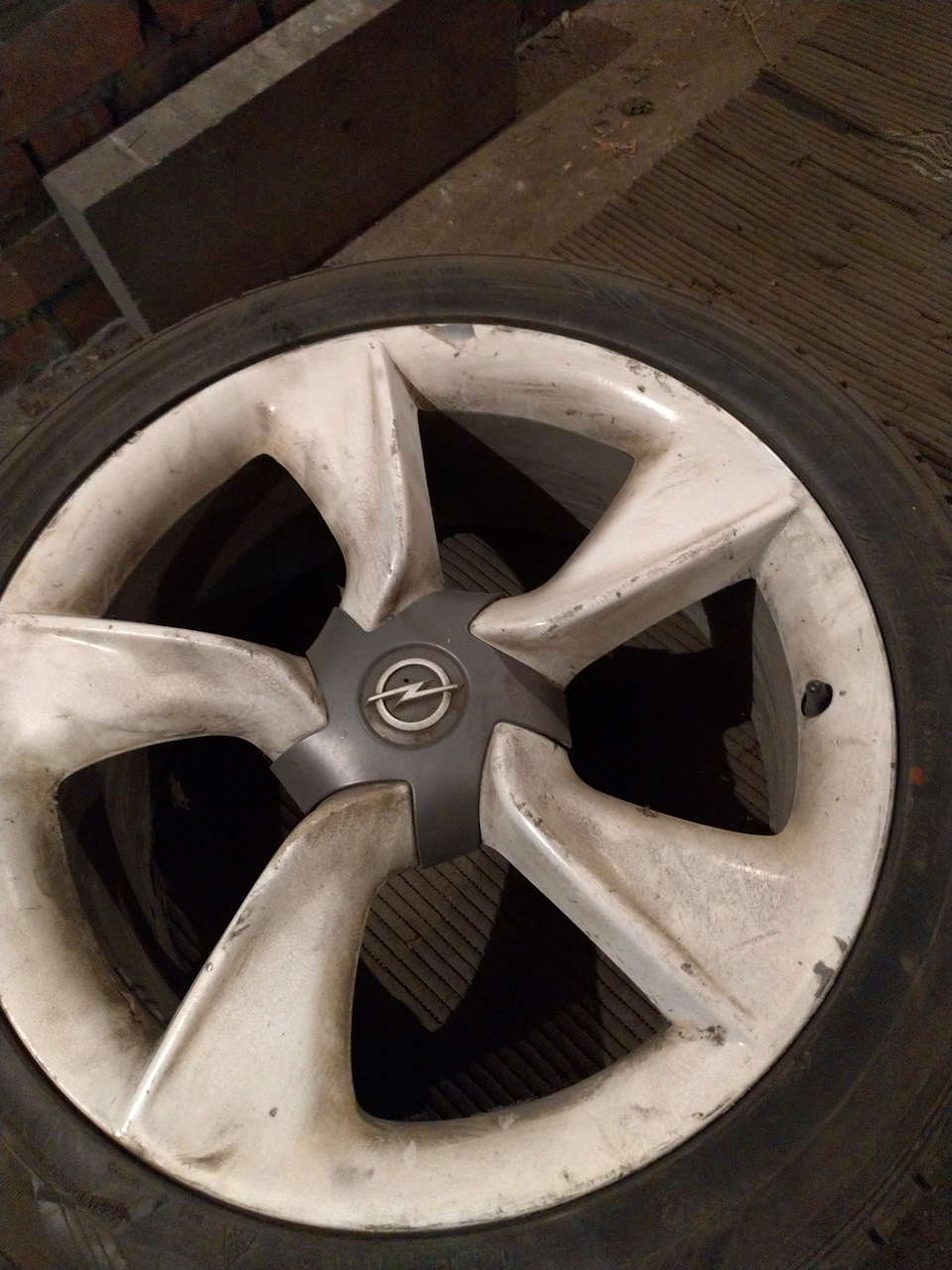 Такой был вид — Opel Astra J GTC