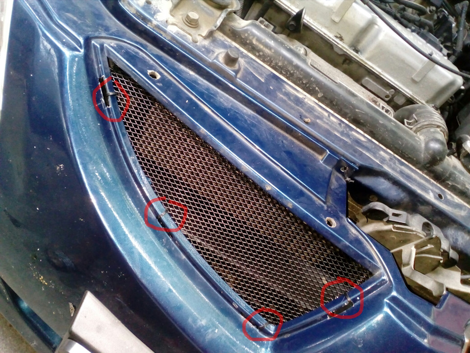 Как снять радиатор лансер 9 Сетка в передний бампер (часть 2) - Mitsubishi Lancer IX, 1,6 л, 2004 года стайл