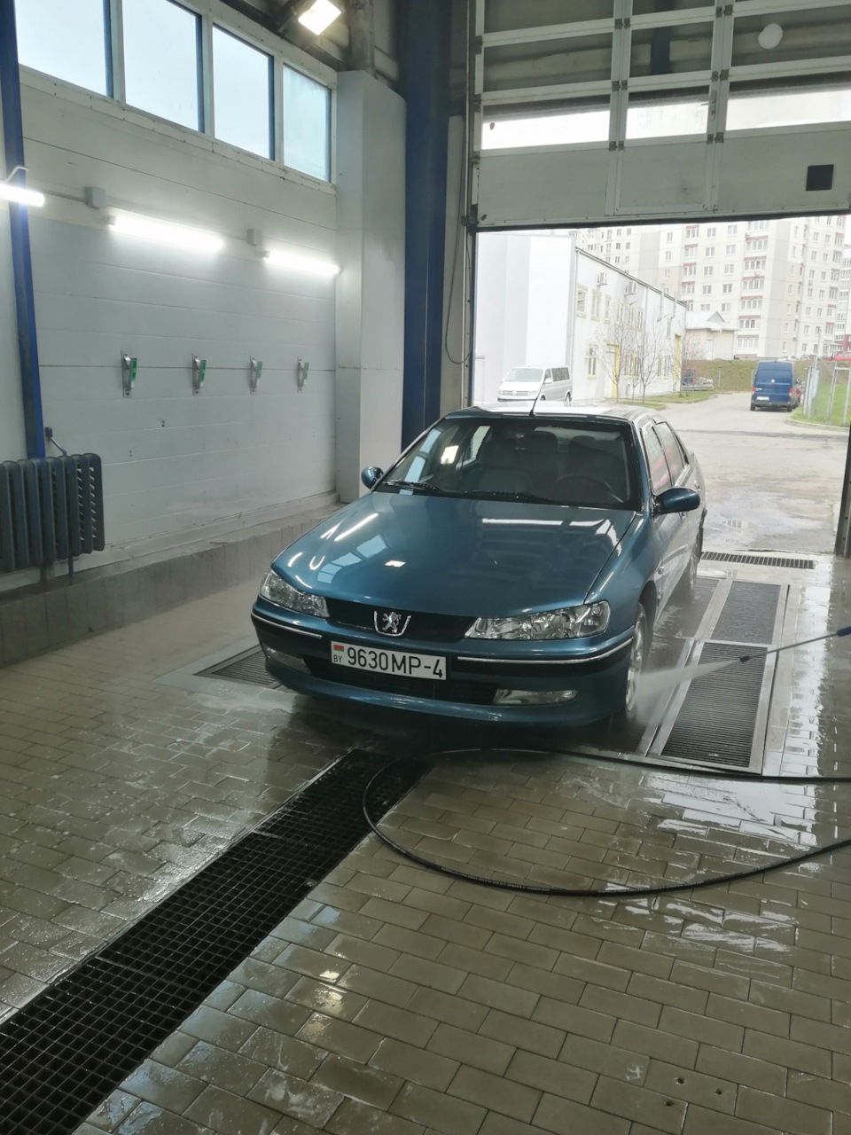 Намылили карася — Peugeot 406, 2 л, 1999 года | мойка | DRIVE2