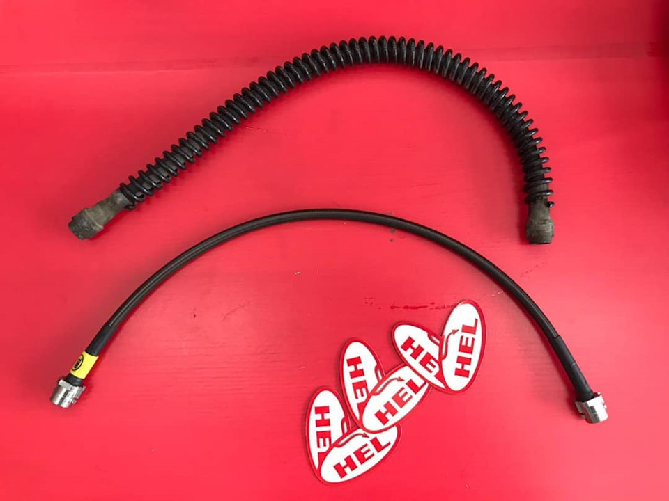 Армированные тормозные шланги Hel.Performance VS резиновые оригинальные ...