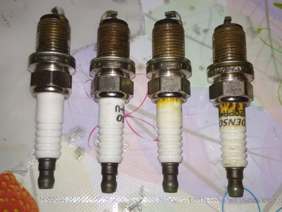Свечи зажигания denso 20PR-U — Lada Ларгус, 1,6 л, 2014 года ...