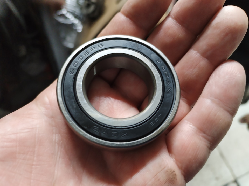 Замена промежуточного подшипника правого привода — Chrysler Sebring (3G ...