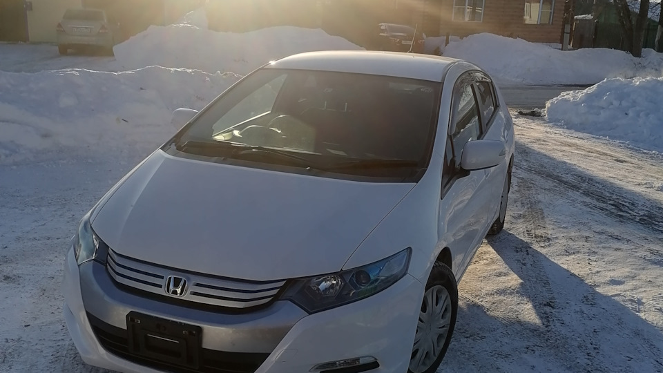 Honda Insight Перламутр
