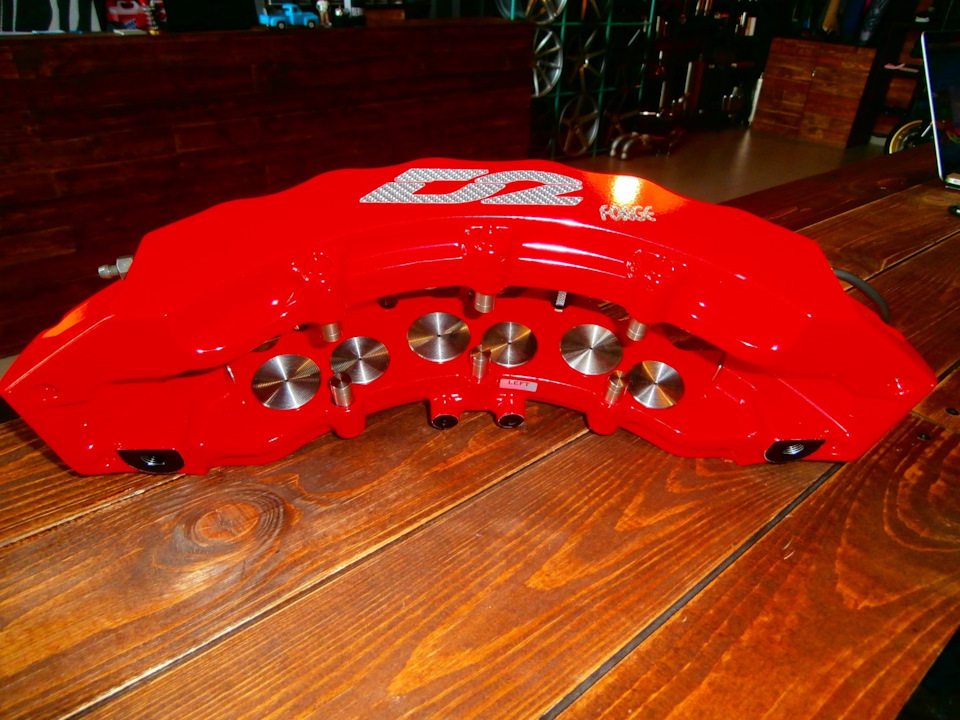 Как НЕ надо красить суппорта — Audi A5 (1G), 2 л, 2015 года | своими ...