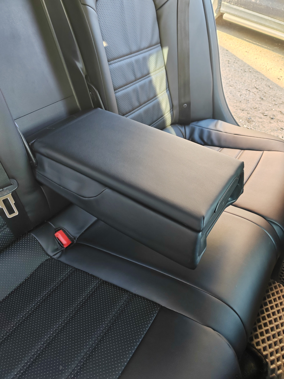 Фото в бортжурнале Audi A4 (B8)