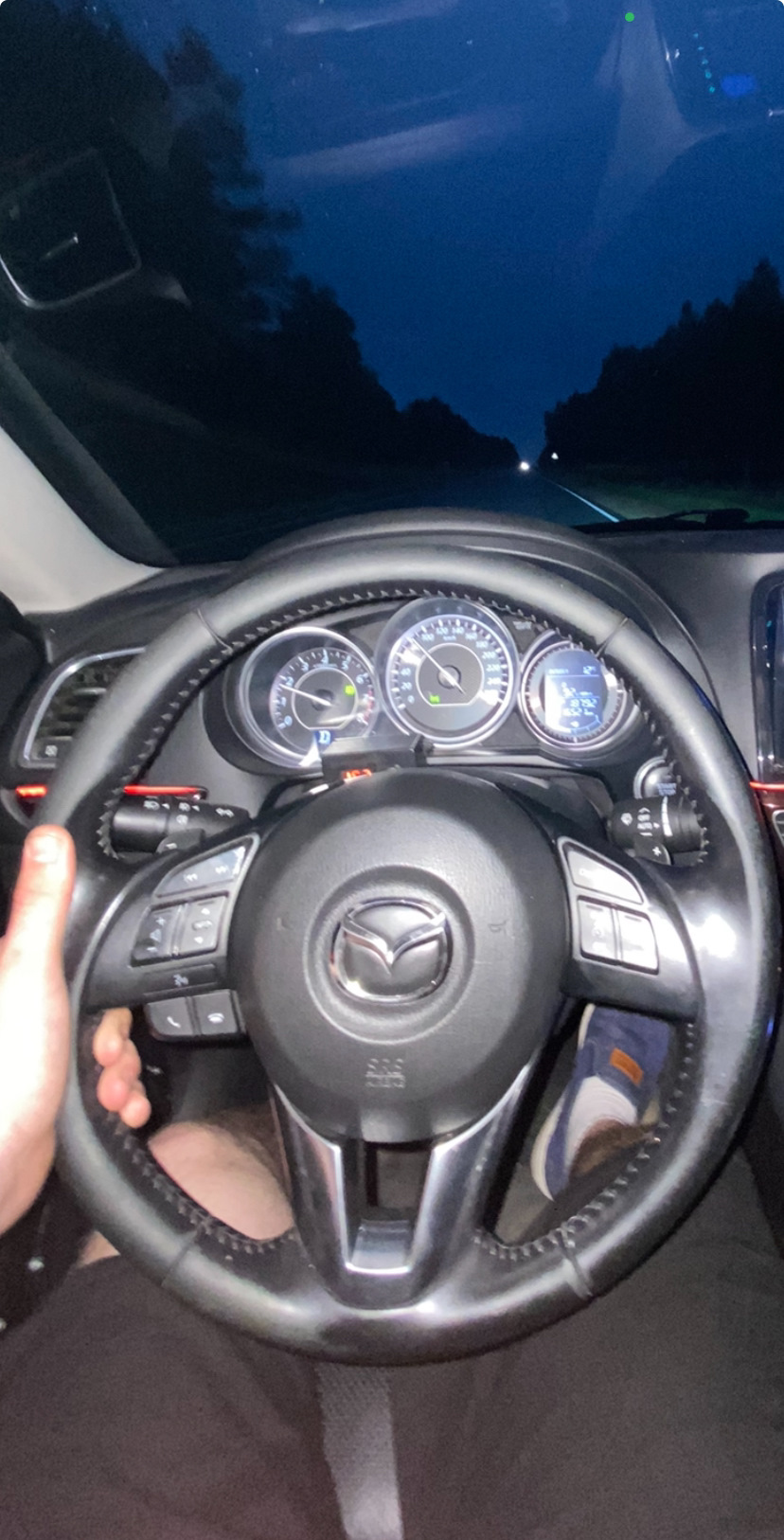 Анатомический руль — Mazda 6 (3G) GJ, 2 л, 2013 года | тюнинг | DRIVE2