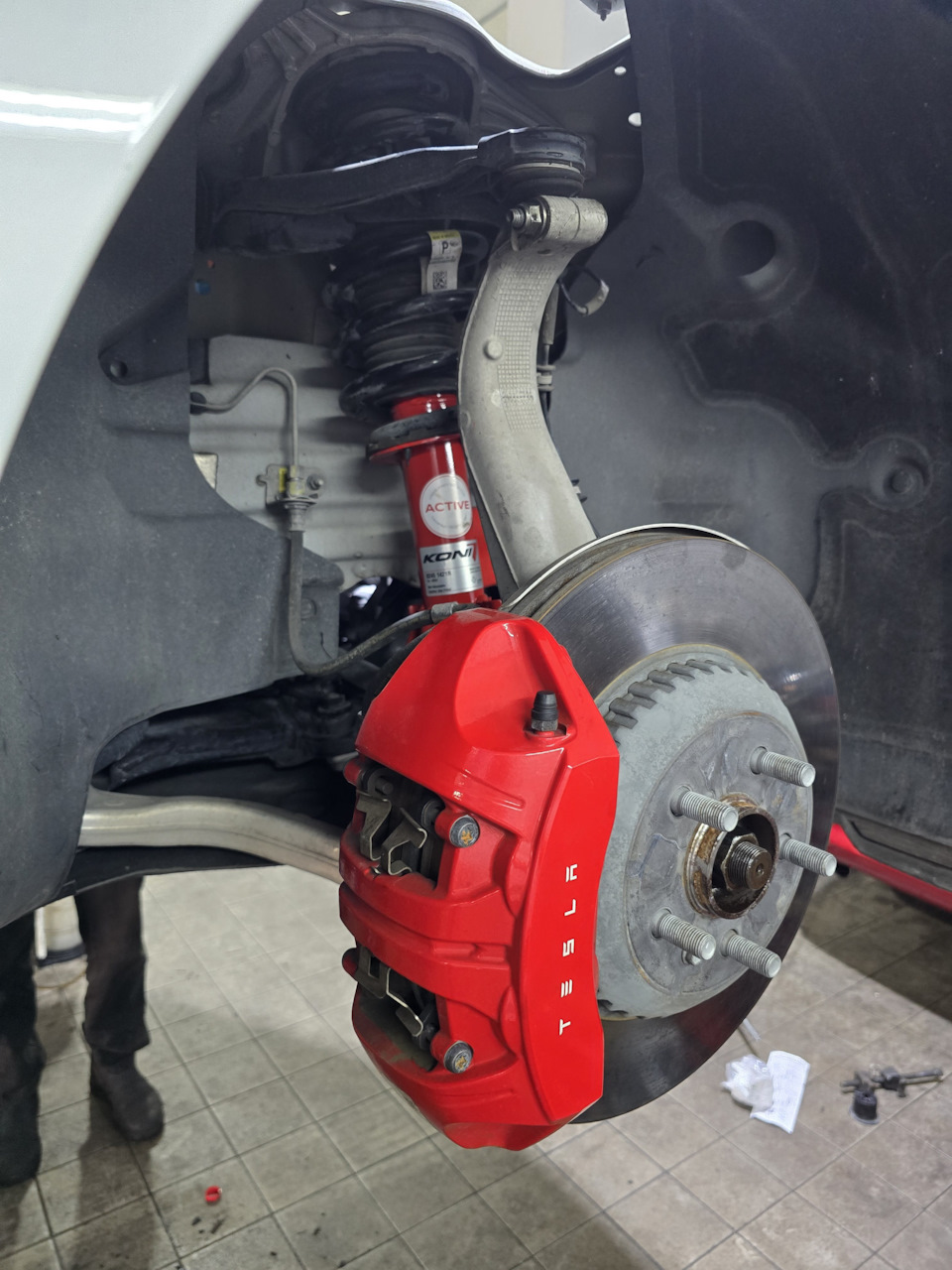 Фото в бортжурнале Tesla Model 3 (1G)