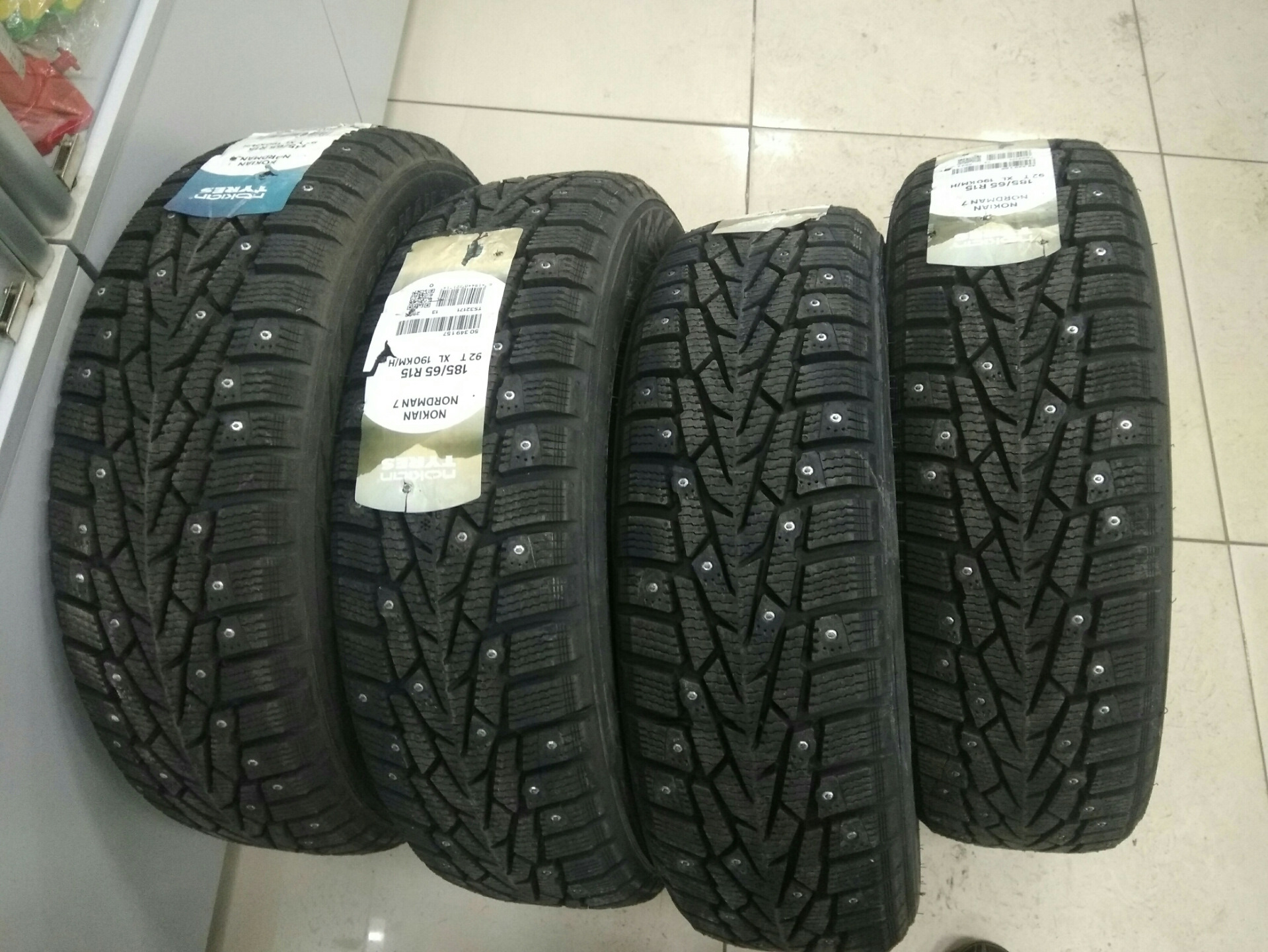 Nokian nordman 185 65 r15 92t