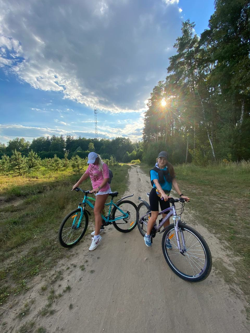 С Маришкой на наших младших Stels🥰 — DRIVE2