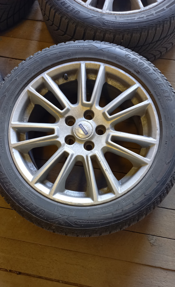 Литые диски Форд 7Jx17 ET50 5x108 на Volvo S60 (2G), Ford Mondeo V. Б/у ...