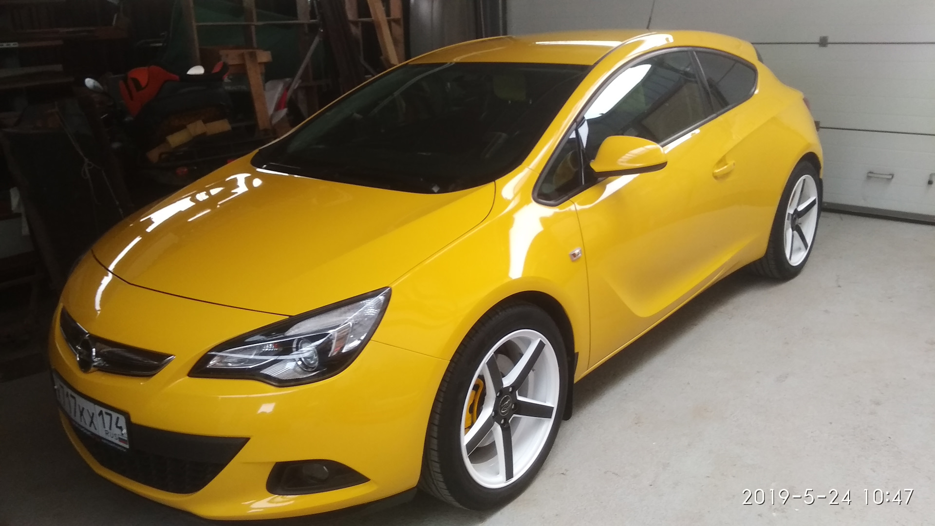 Opel Astra J GTC 1.8 бензиновый 2013 | Кусочек Солнца на DRIVE2