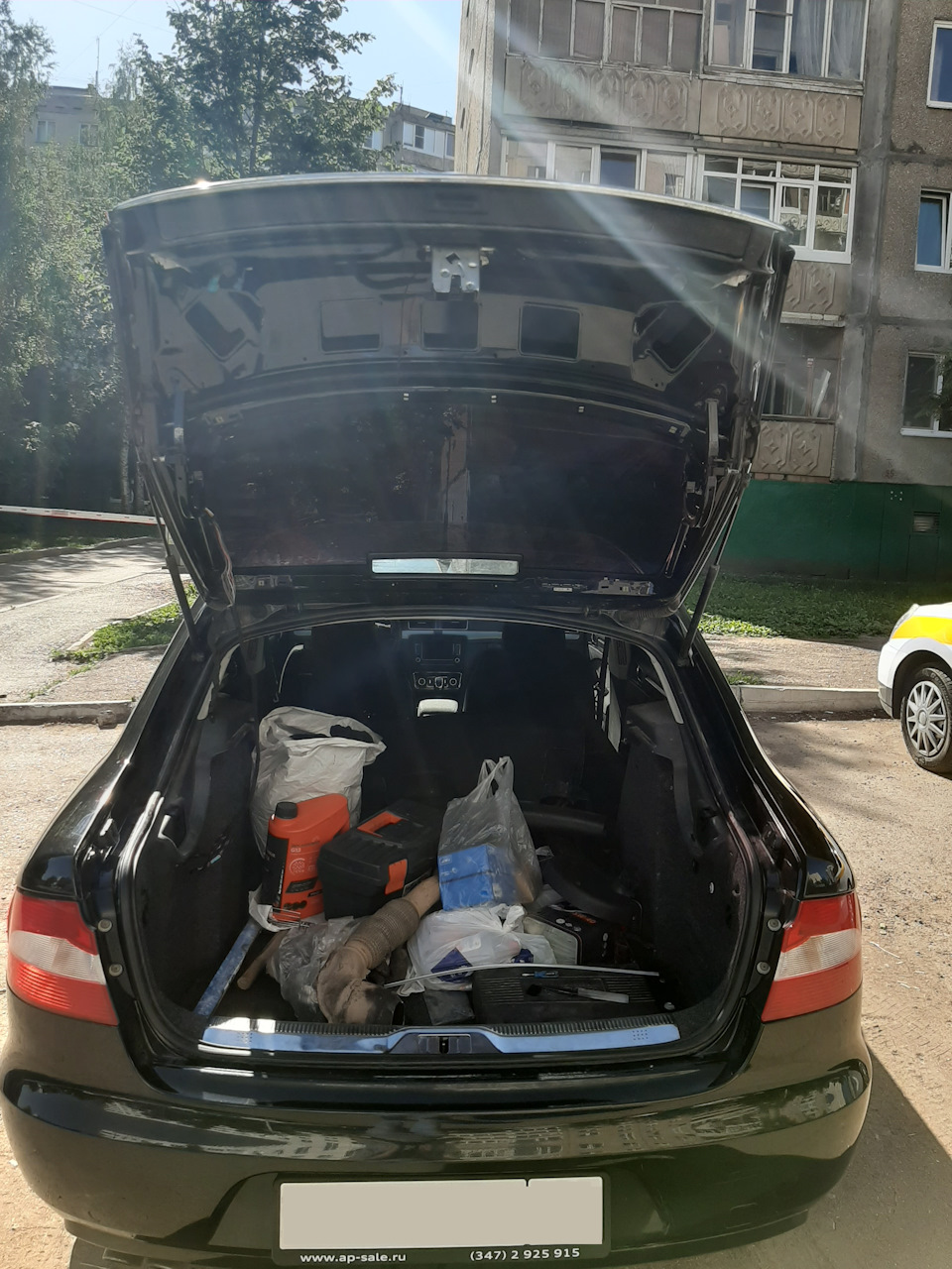 TwinDoor или перестал закрываться багажник — Skoda Superb Mk2, 1,8 л, 2008  года | поломка | DRIVE2