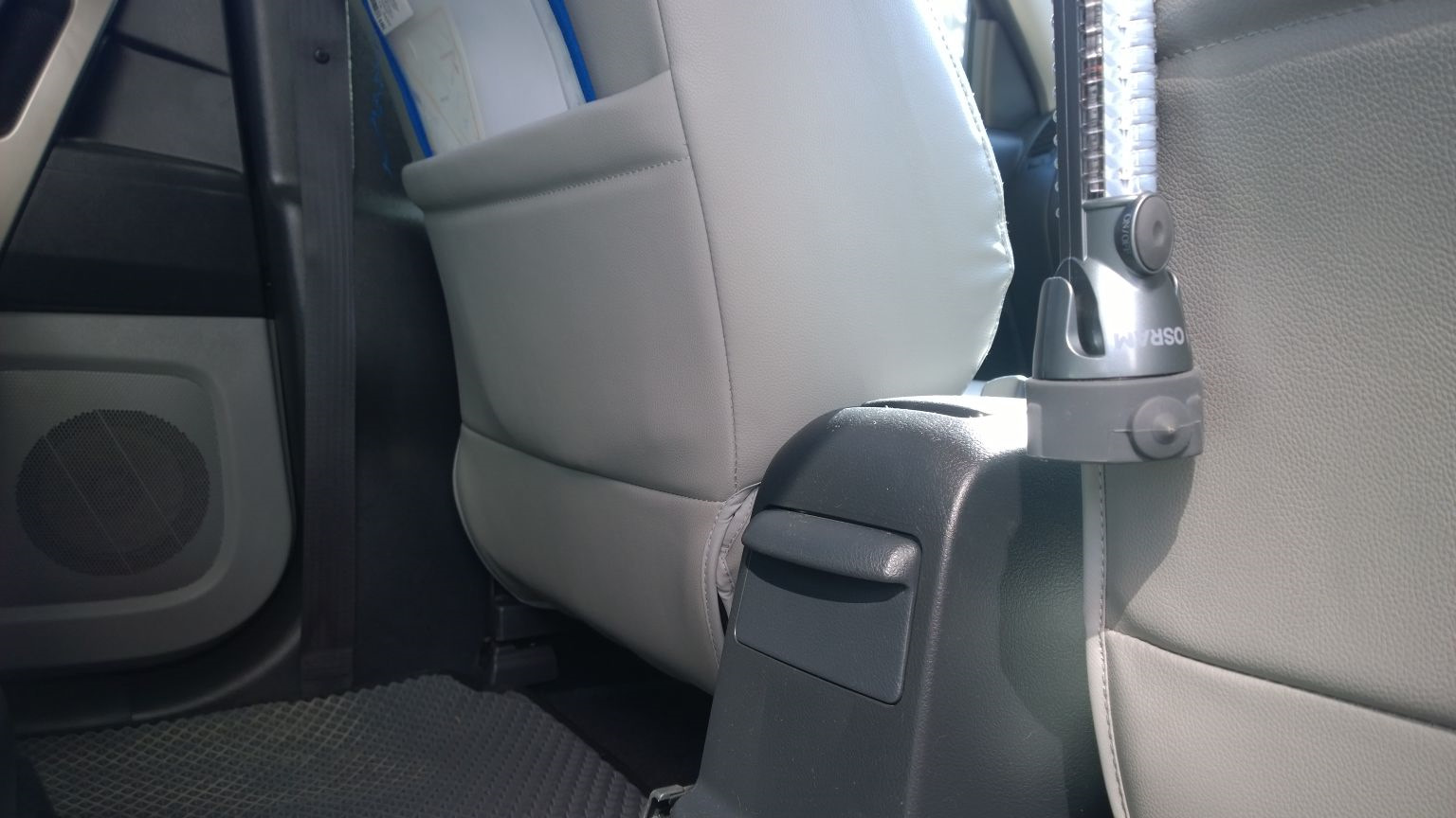 Чехлы Toyota Aqua Купить В Челябинске