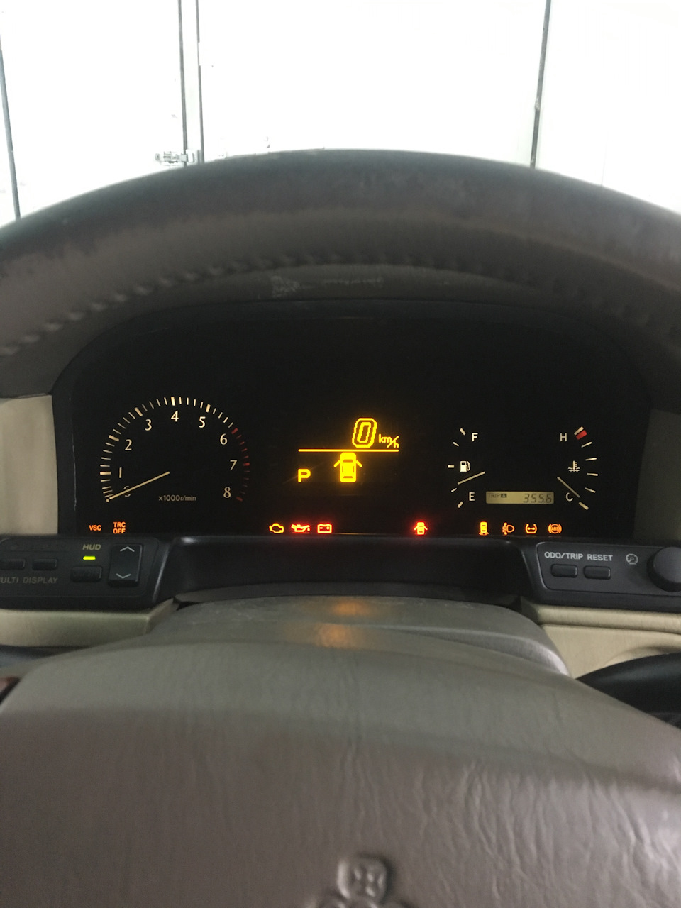 Запись #3. Полировка панели приборов — Toyota Crown Majesta (S170), 3 л ...