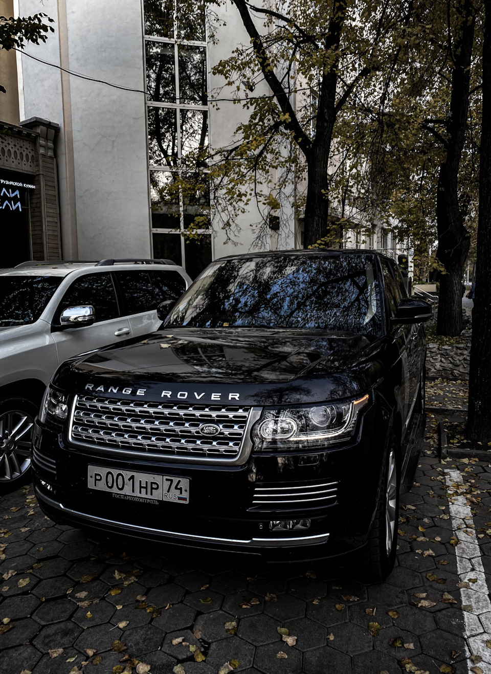 Ренж на зиме — Land Rover Range Rover (4G), 4,4 л, 2013 года колёсные