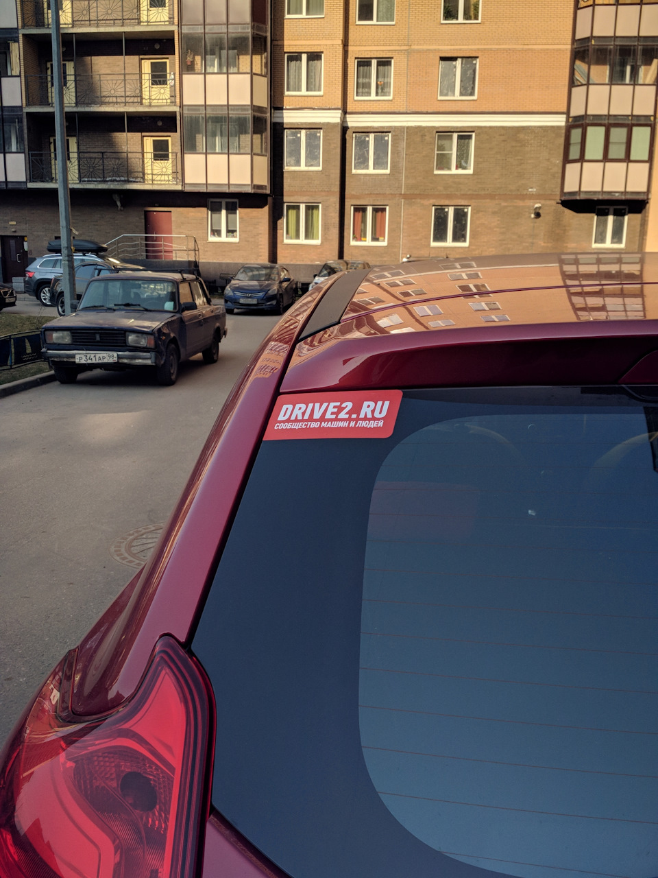 Заправлены в планшеты космические карты — Lada XRAY, 1,8 л, 2017 года ...