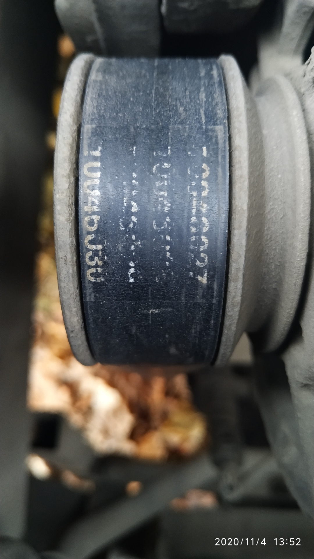Замена ремня генератора. — Skoda Octavia Combi A4 Mk1, 1,6 л, 1999 года ...