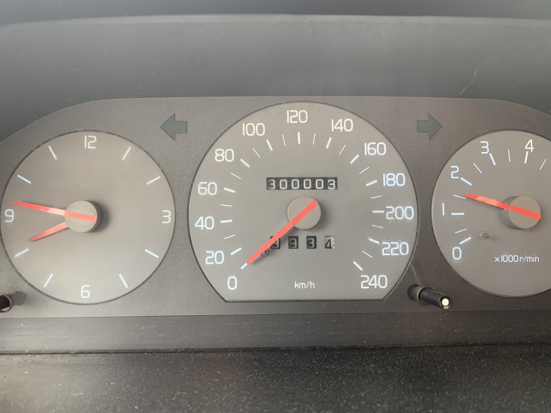 Замена втулок и стоек стабилизатора — Volvo 960, 2,5 л, 1994 года ...