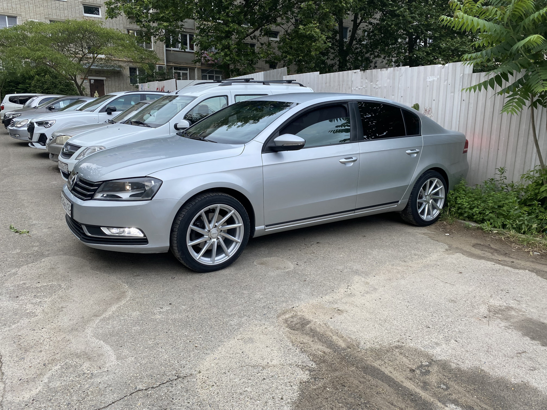 Разболтовка фольксваген б5. Разболтовка Passat b7. Разболтовка Volkswagen Passat b7. Разболтовка Фольксваген Пассат б6. VW Passat b7 on 19 Wheels