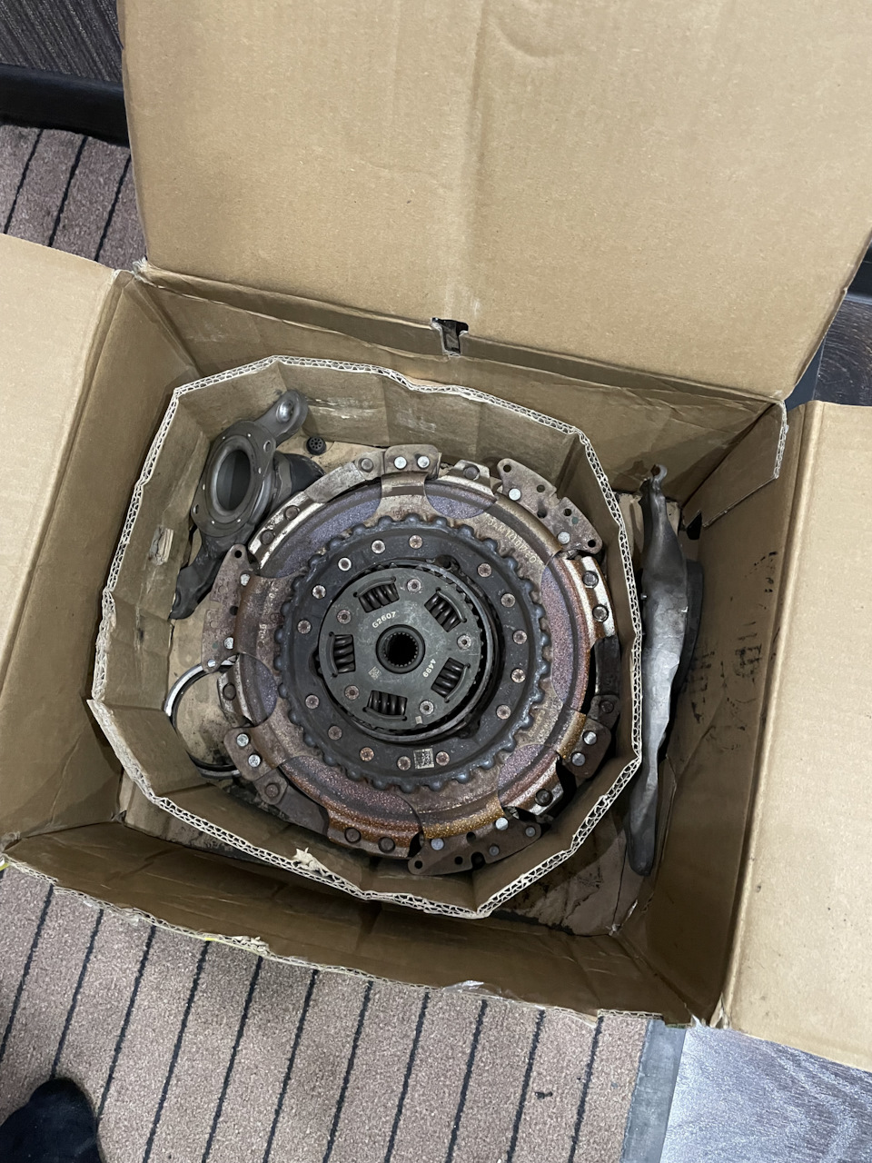 Замена сцепления DSG-7 — Skoda Octavia A7 Mk3, 1,8 л, 2018 года ...