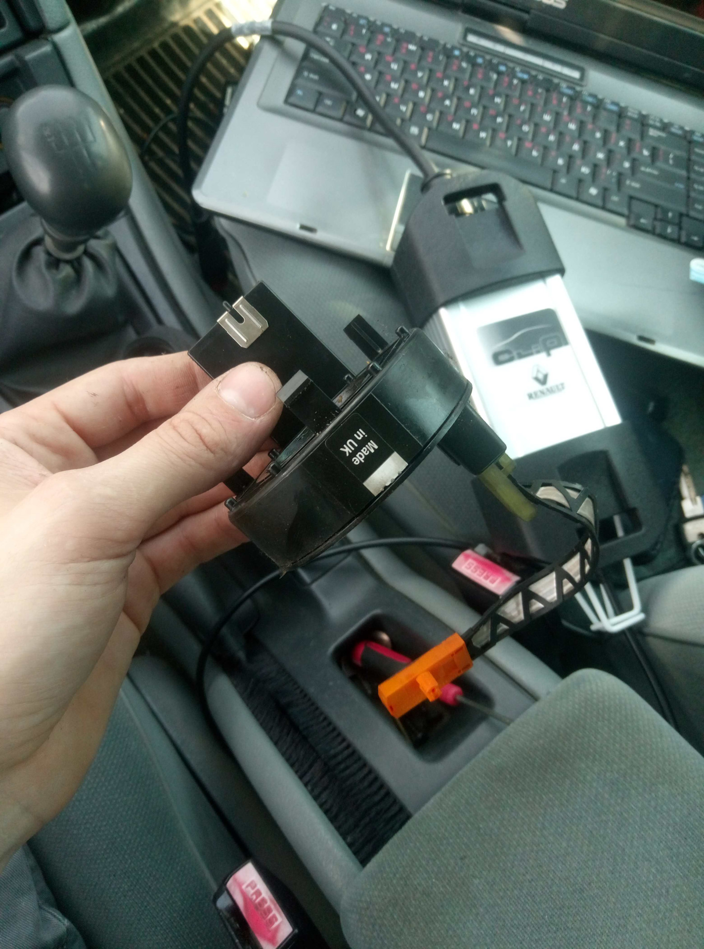 Диагностика ЭБУ airbag — Renault Laguna I, 1,9 л., 1998 года ...