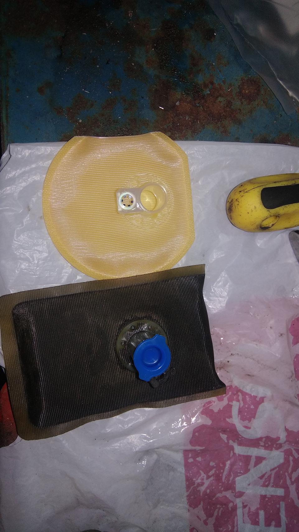 Замена бензонасоса и фильтров — Hyundai Accent (3G), 1,4 л, 2008 года ...